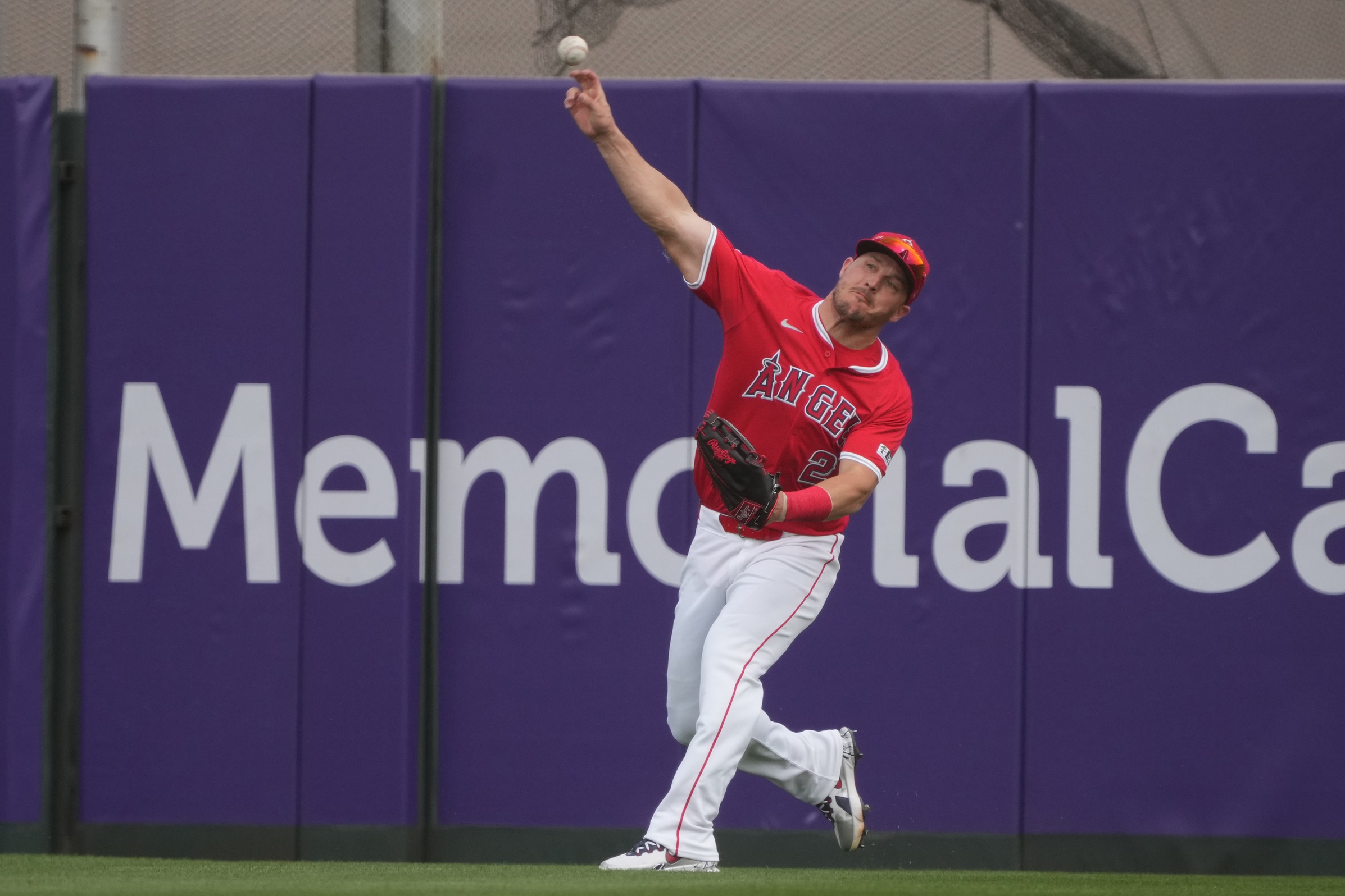 Mike Trout S Transition What Right Field Means For The Angels Defense USATSI 25588496 168395535 Lowres