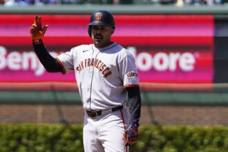 MLB: San Francisco Giants at Chicago Cubs